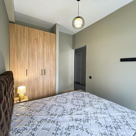 Апартаменти Vip Apart 608 Sartava Go Тбілісі Екстер'єр фото
